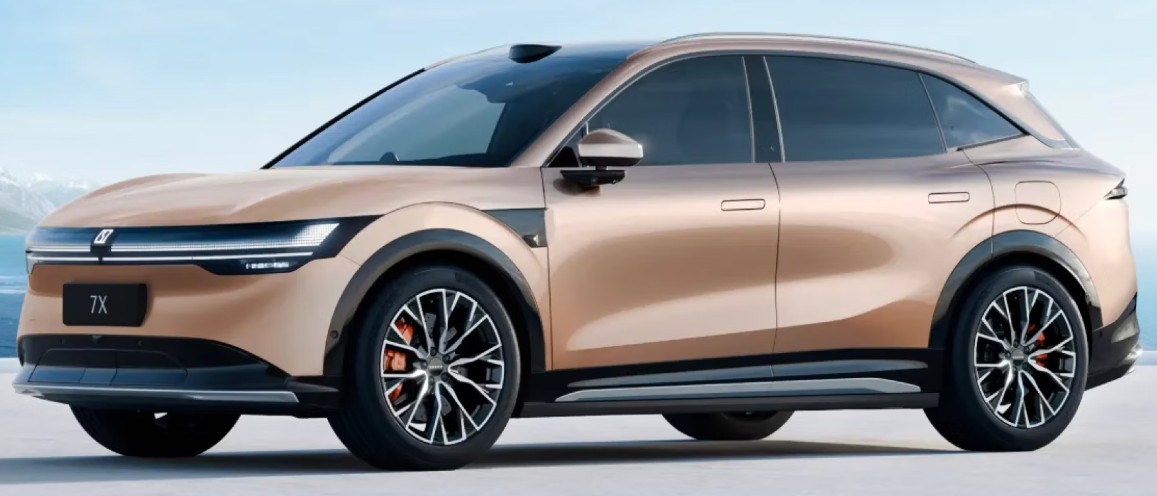 Zeekr 7X Light Brown - Aerospider Cars